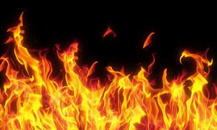 Bhashantek slum fire under control