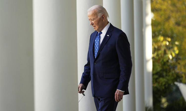 Obama says Biden will fight cancer with 'resolve and grace'