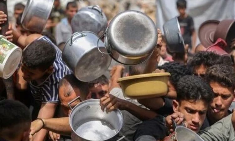 Israel to allow food into Gaza after two month blockade