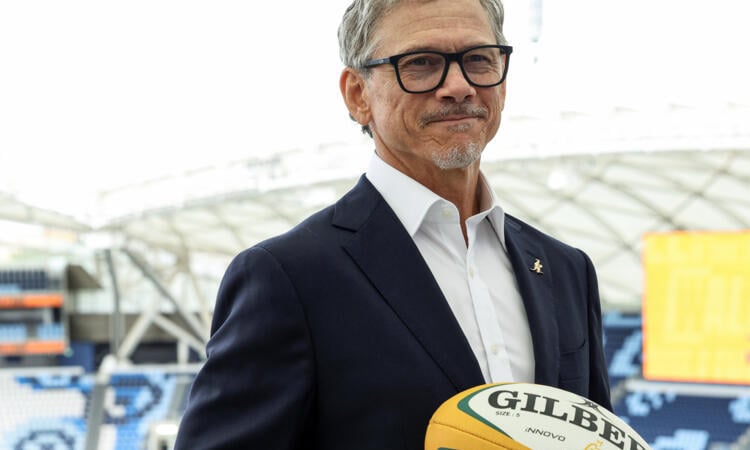 Kiss to coach Australia-New Zealand combined XV against Lions