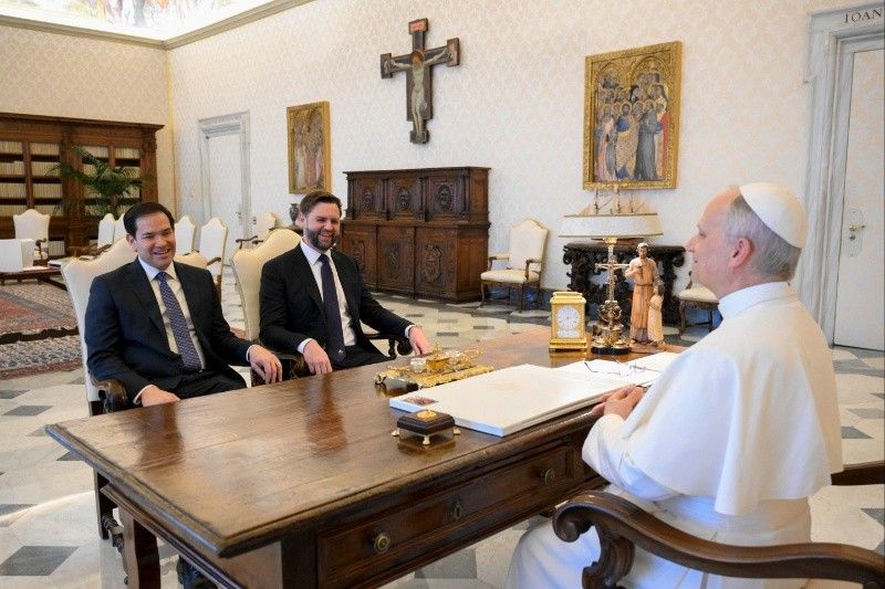 Pope Leo XIV receives US VP Vance, Rubio