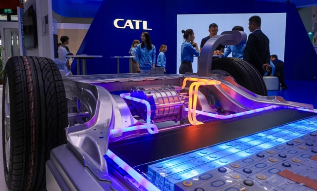 Chinese battery giant CATL soars more than 13% on Hong Kong debut