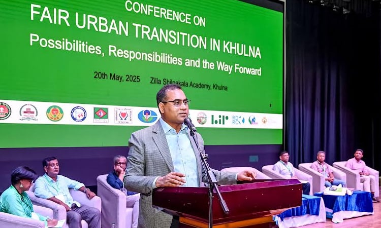 Prevention of unplanned construction of buildings stressed