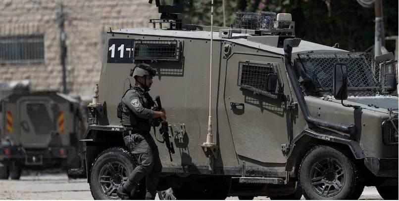 Israeli troops open fire during diplomats' tour in West Bank