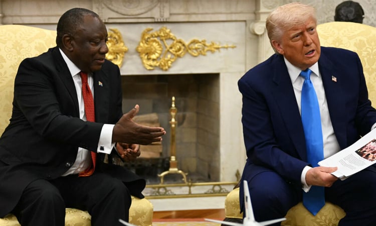 Trump ambushes S. African president over 'genocide' accusation