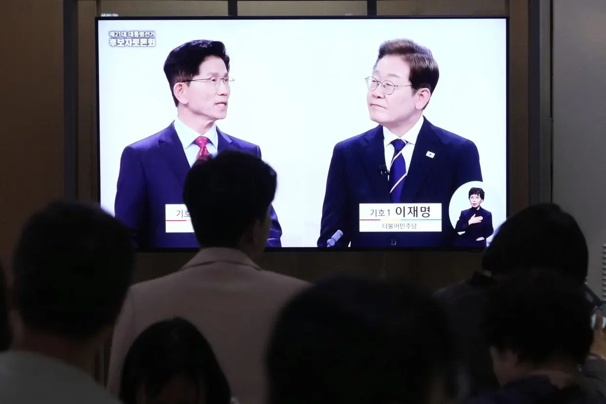 South Korea vote: Who will run Asia's fourth largest economy?