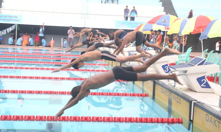 One more national record in age-group swimming on 2nd day 