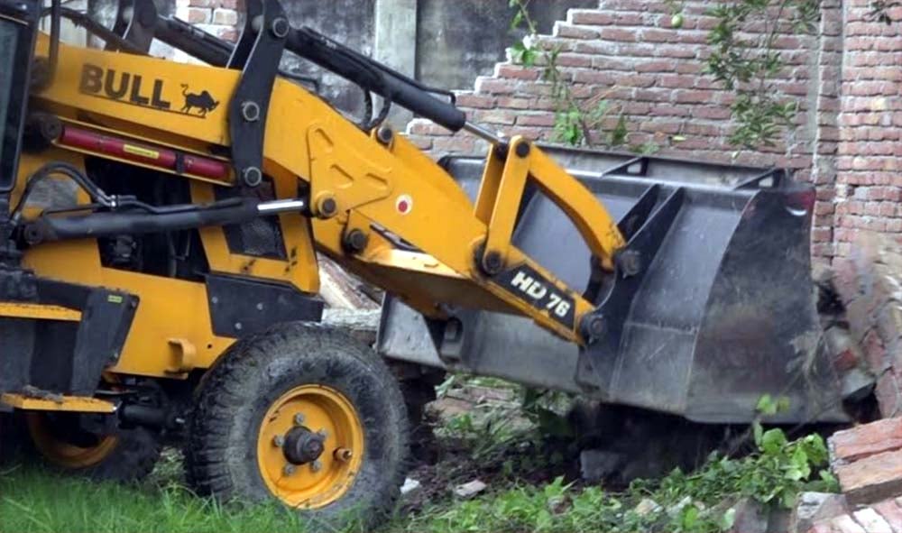 30 illegal structures evicted in Gopalganj