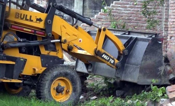 30 illegal structures evicted in Gopalganj
