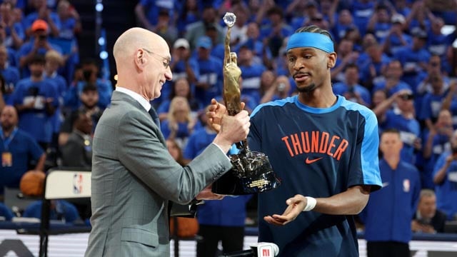 Gilgeous-Alexander leads Thunder to 2-0 lead over Minnesota
