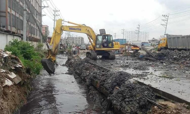 Restoration work of historic Moghar Khal starts in Gazipur to solve water-logging