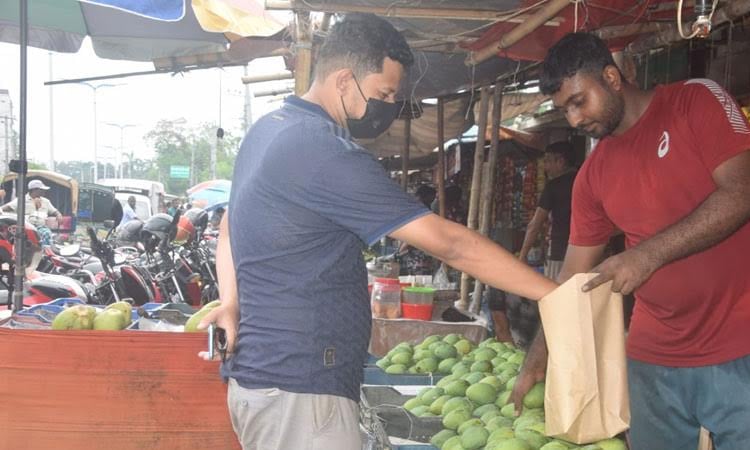 Mango marketing gains momentum in Rajshahi