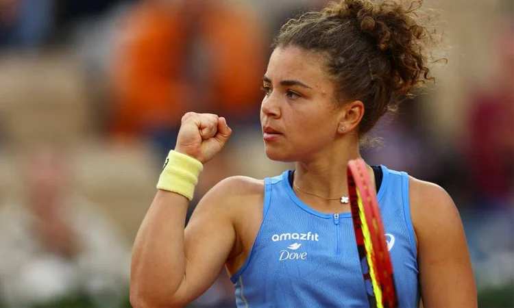 Fourth seed Paolini reaches Roland Garros third round