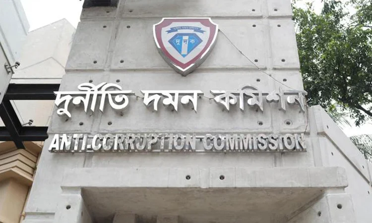 ACC raids Ctg railway station, finds evidence of irregularities 