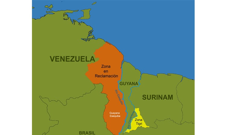 Venezuelan town teetering on edge of border dispute