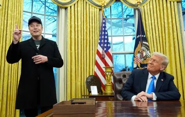 Musk vows to stay Trump's 'friend' in bizarre black-eyed farewell