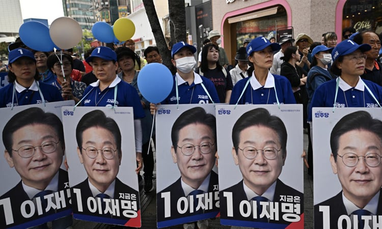 South Korea votes for new president after martial law turmoil
