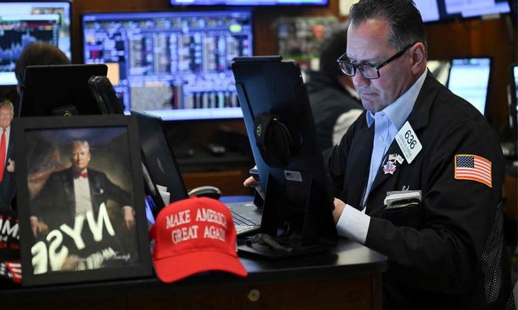 US stocks advance on hopes of China trade deal