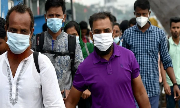 Railway passengers asked to wear masks 
