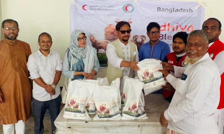 City Red Crescent distributes sacrificial meat in Ctg