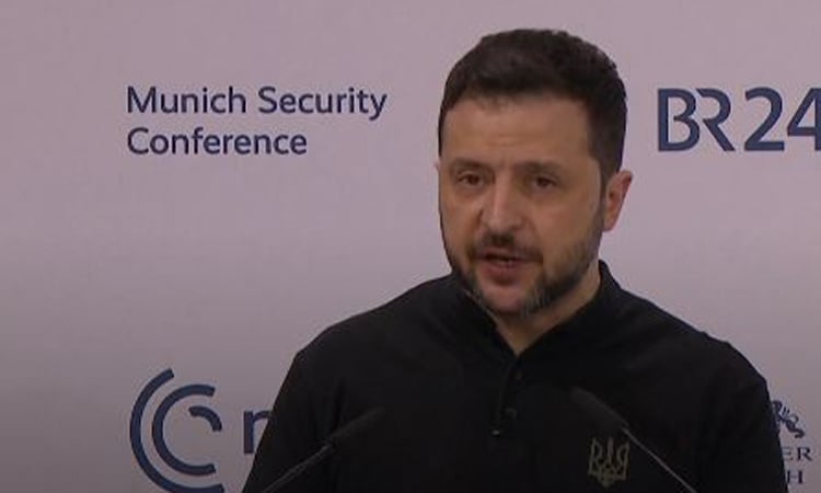 Zelensky urges 'concrete' US, European response to Russian attacks