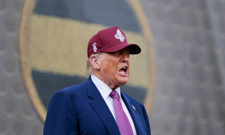 US appeals court allows Trump tariffs to remain longer