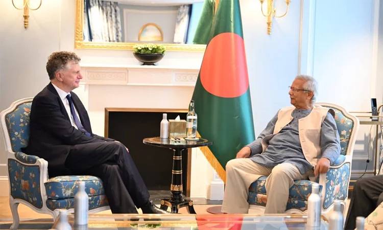 UK security adviser calls on CA in London