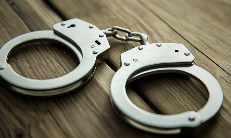 Yaba trader, his wife held in Ctg