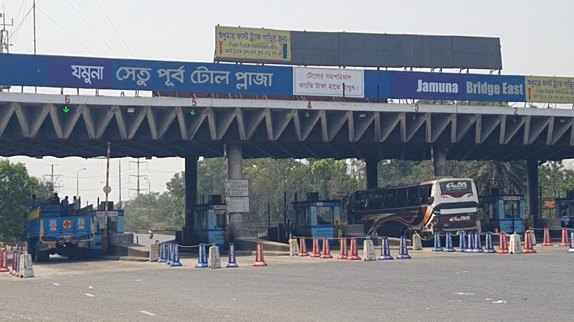Over Tk 3.43cr toll collected on Jamuna Bridge in last 24 hours