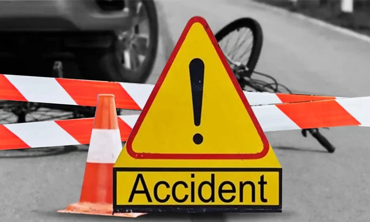 Five killed, 15 injured in Dinajpur road accident
