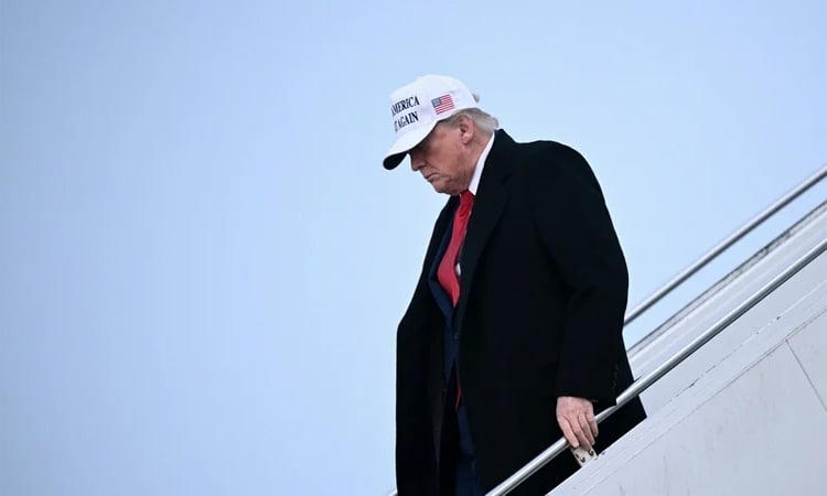 Trump lands in Canada for G7 summit