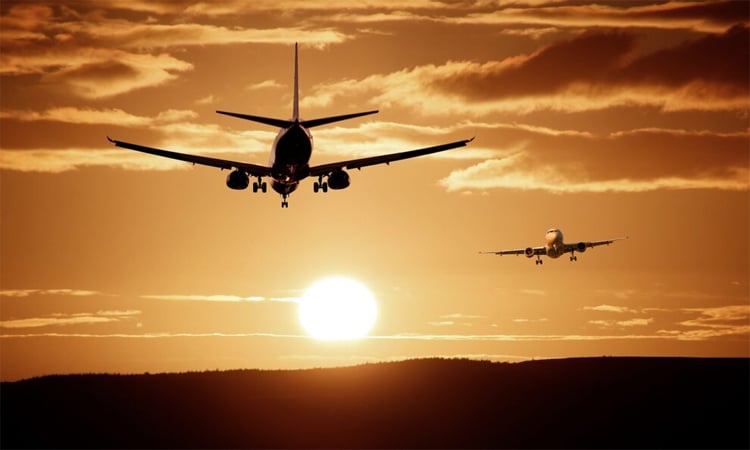 Czech, Slovak planes evacuate 181 people from Israel