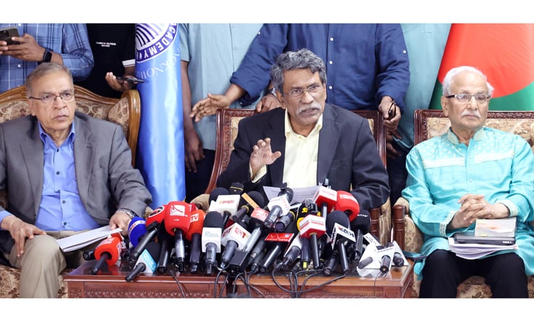 Talks with political parties proceeding cordially: Ali Riaz