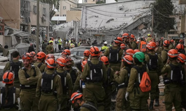 Israeli army calls for evacuation of area in central Tehran