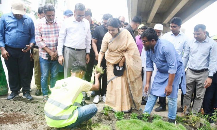 'Zero Soil' initiative underway to cut Dhaka's air pollution: Rizwana