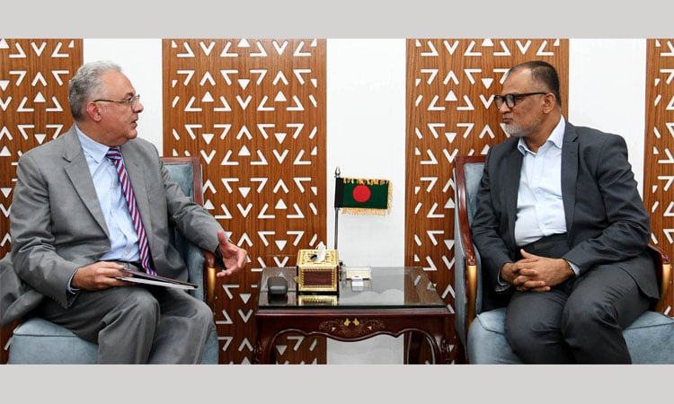 Egyptian ambassador meets commerce adviser