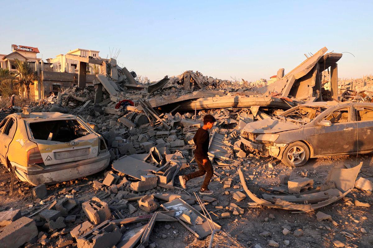 Israeli security service says busts Hamas cells in West Bank
