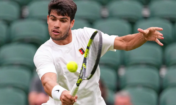 Alcaraz, Sabalenka in spotlight as Wimbledon gets underway