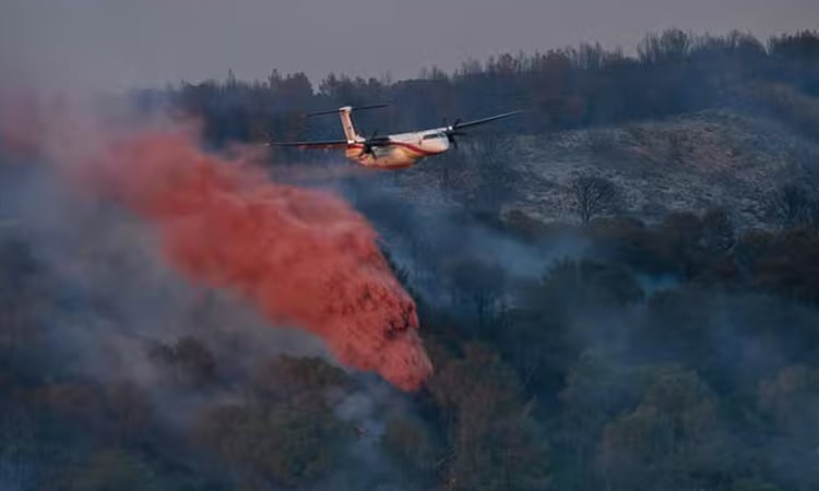 Fires break out as southern Europe heatwave intensifies