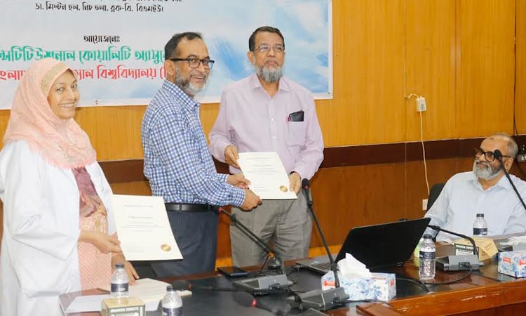 Evidence-based medicine crucial in reducing unnecessary drug use: BMU VC