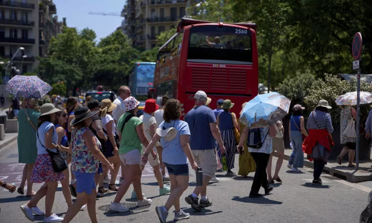 Two dead in Spain fire as heatwave scorches Europe