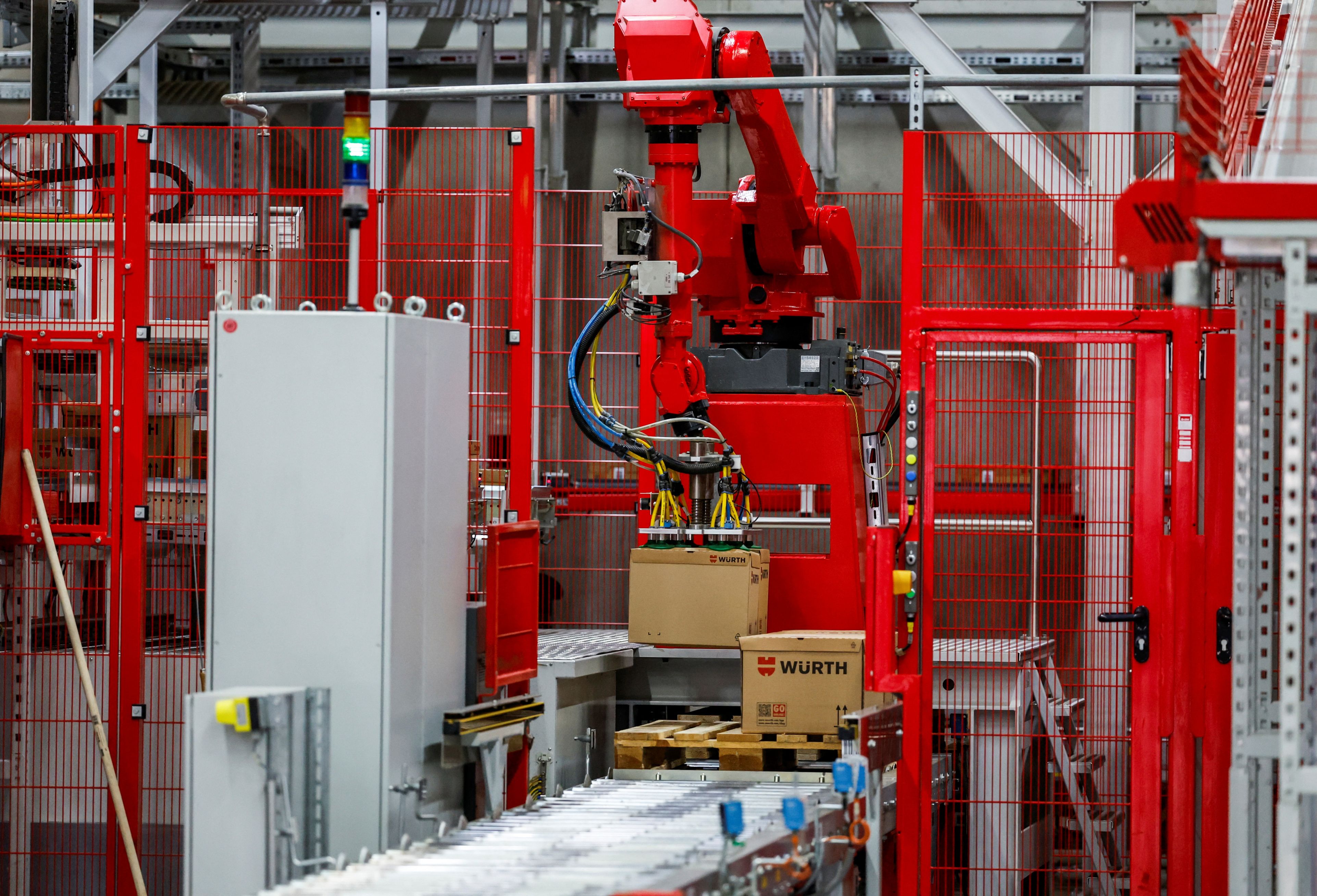 German factory orders drop faster than expected