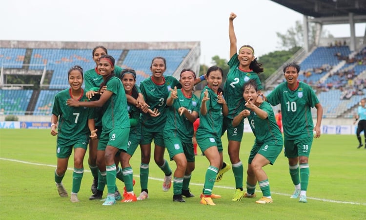 Bangladesh women's football team face Turkmenistan this evening