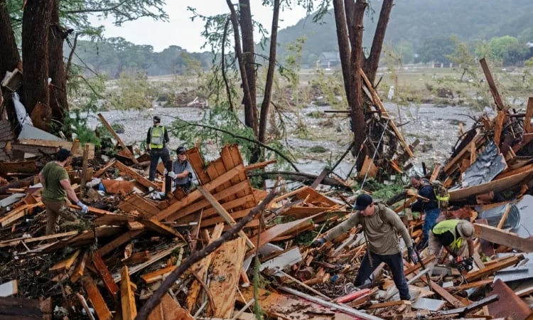 Fears grow that Texas floods death toll could surge