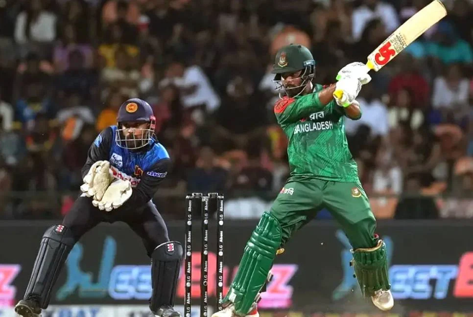 Jaker, Mustafizur, Shoriful back as Bangladesh asked to bat in 2nd T20