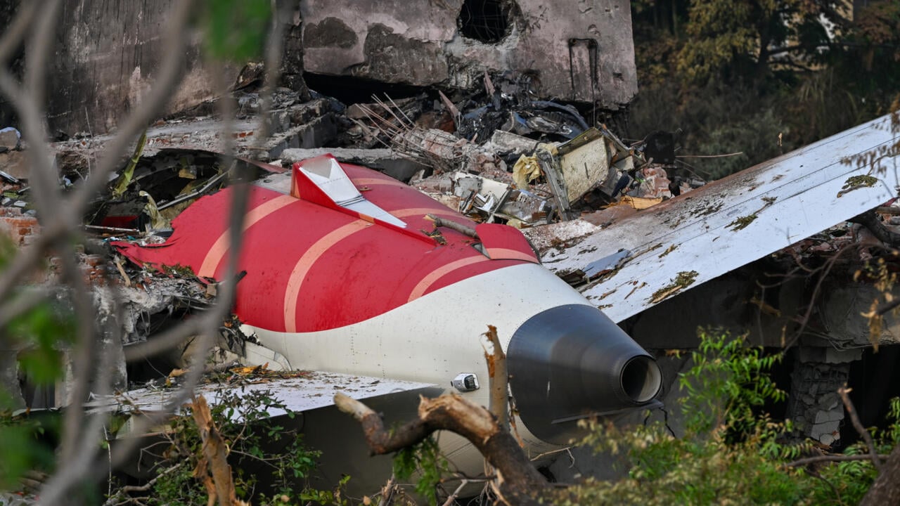 Pilot groups reject claims of human error in Air India crash