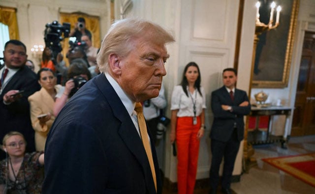 Panic grips Haitian migrants in US as Trump pushes deportations
