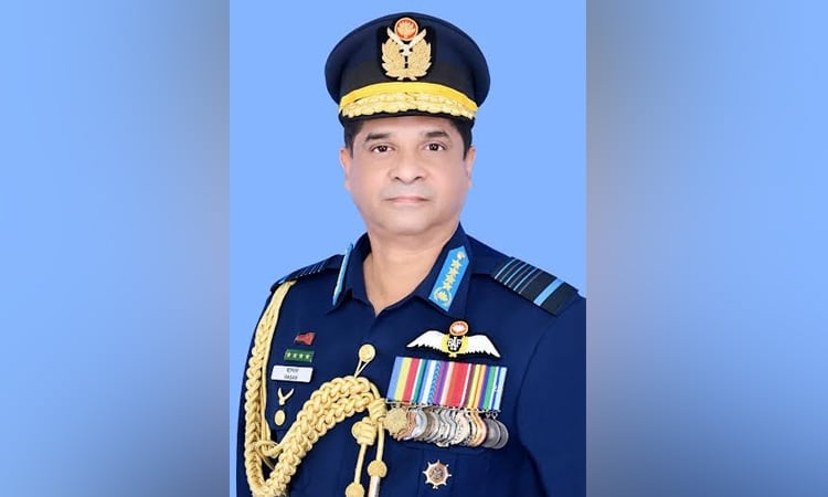 Air chief assures proper treatment to aircraft crash injured