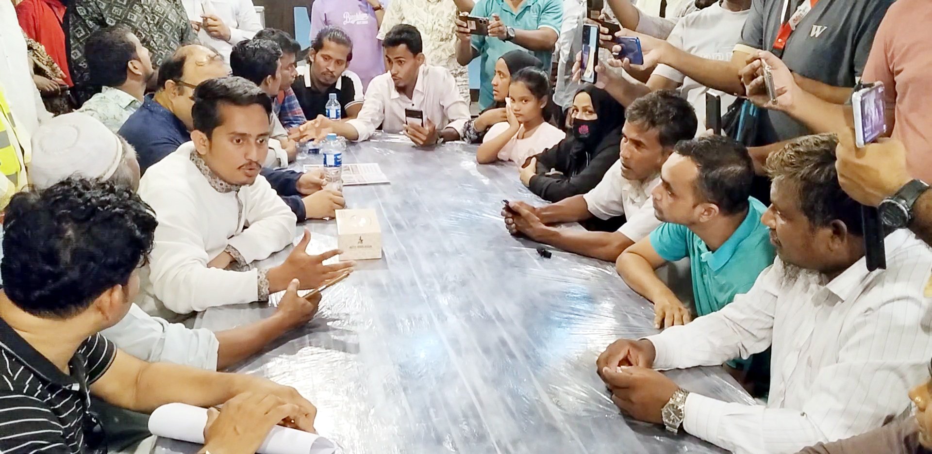 NCP leaders exchange views with July martyrs’ families in Cumilla  