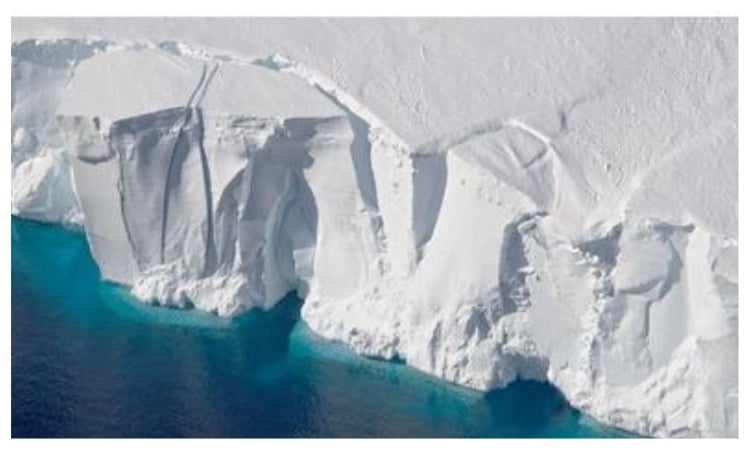 Tides could help predict when huge icebergs break loose: study